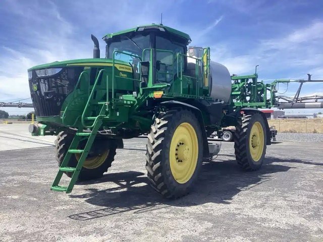 2024 John Deere 616R Arroseur - Automoteur