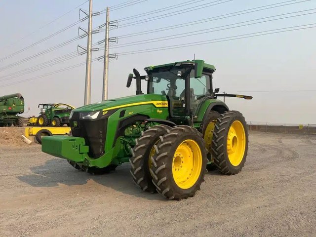 2025 John Deere 8R 340 Tracteur