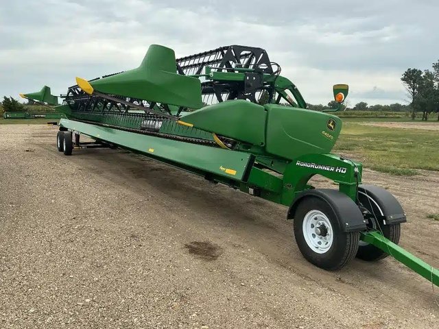 2014 John Deere 640FD Nez - Toile/Tapis
