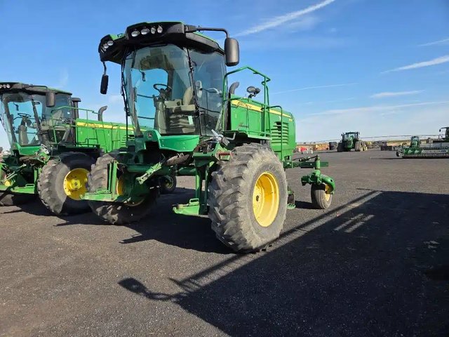 2014 John Deere W235 Andaineur