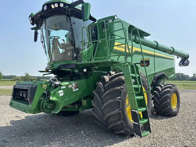 2025 John Deere S7 800 Batteuse