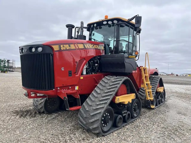 2021 Versatile 570DT Tracteur