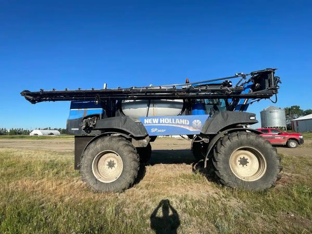 2014 New Holland SP365F Arroseur - Automoteur