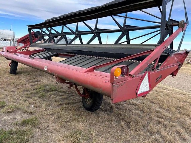 1986 Case IH 7210 Andaineur