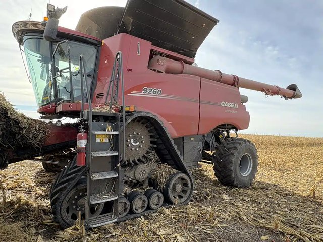 2025 Case IH 9260 Batteuse