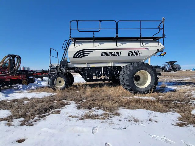 2014 Bourgault 6550 Remorque pneumatique