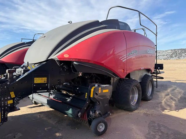 2025 Case IH LB434 Presse à Balle Carrée/Large