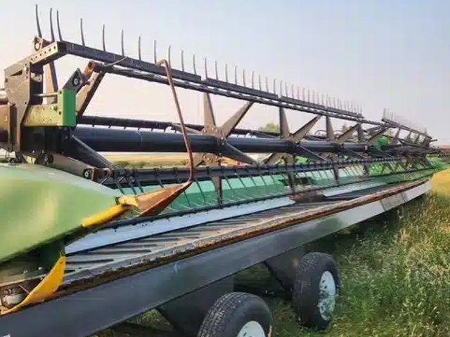 2012 John Deere 640FD Nez - Toile/Tapis