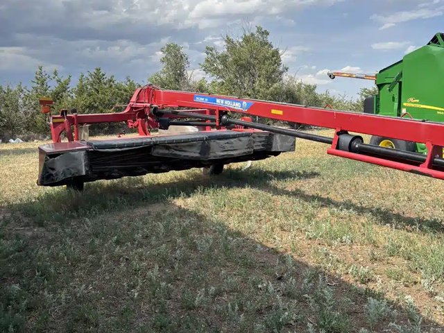 2014 New Holland DB316R Faucheuse-conditionneuse à disques