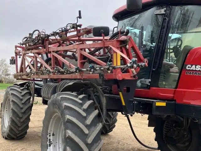2012 Case IH PATRIOT 4430 Arroseur - Automoteur