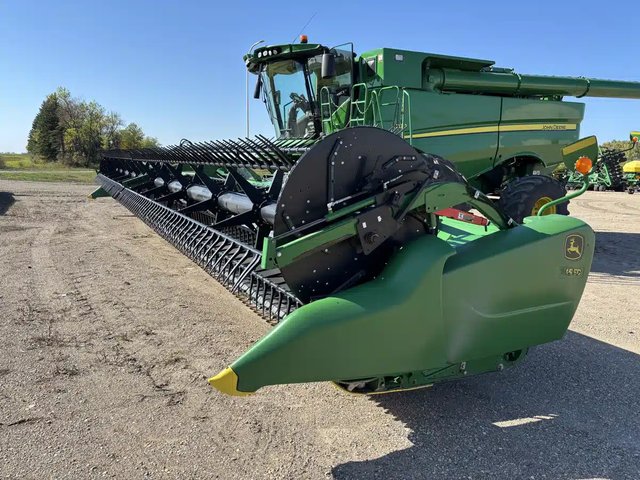 2019 John Deere 745FD Nez - Toile/Tapis