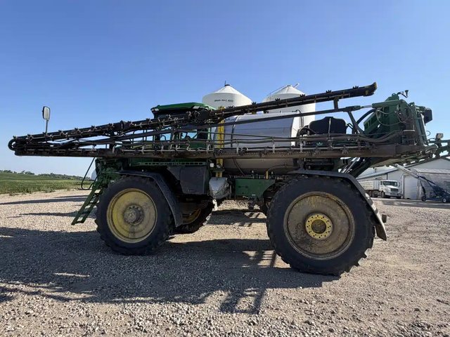 2026 John Deere 616R Arroseur - Automoteur
