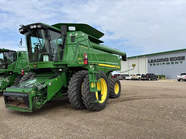 2008 John Deere 9870 STS Batteuse