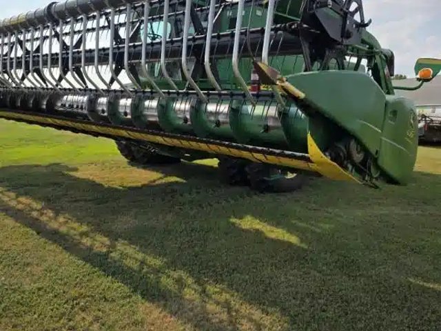 2007 John Deere 635 Header - Flex
