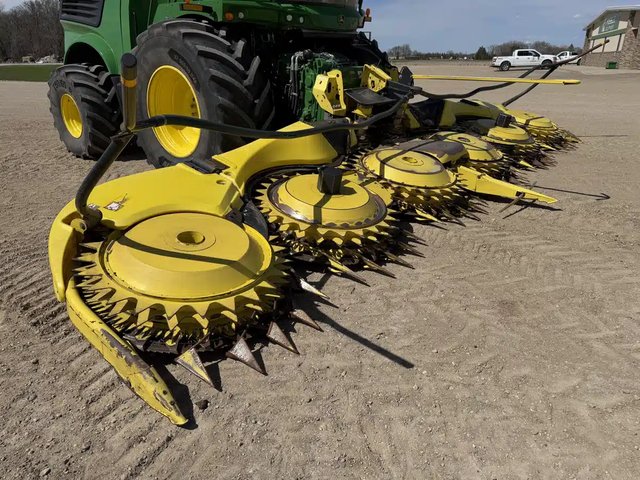 2021 John Deere 772 Nez - Rotatif