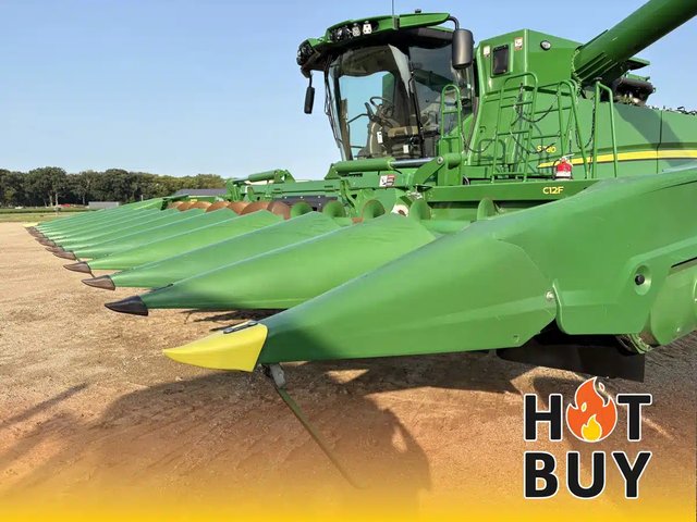 2023 John Deere C12F Nez - Maïs
