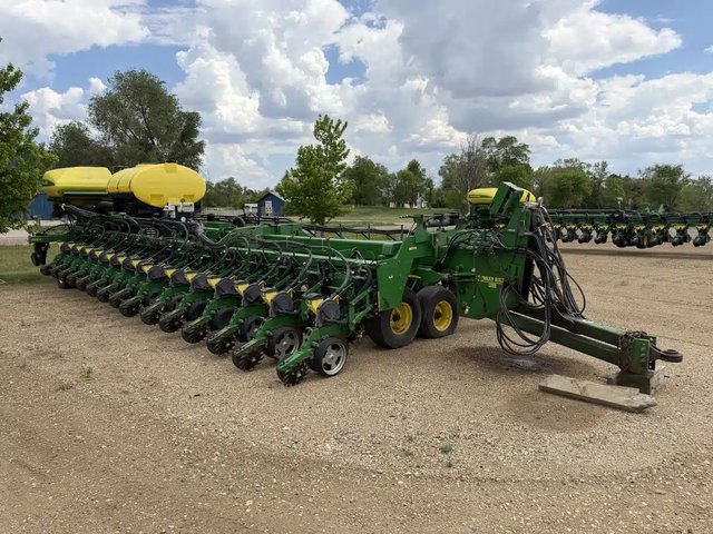 2013 John Deere DB90 Planteur