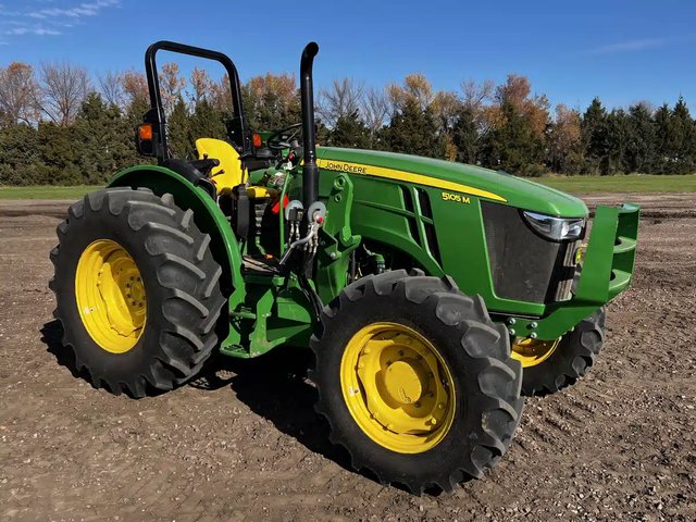 2023 John Deere 5105M Tracteur