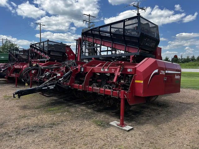 2016 Amity 2700 cueilleurs de légumes