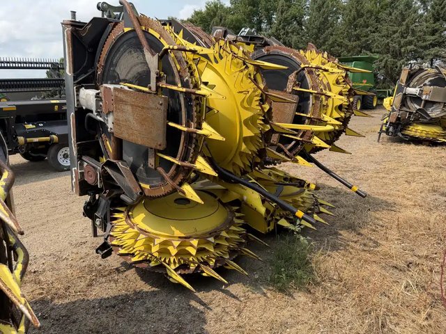 2024 John Deere 772 Nez - Rotatif