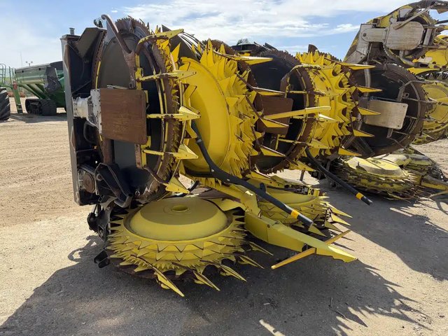 2024 John Deere 772 Nez - Rotatif