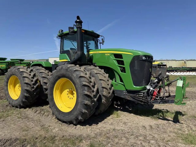 2010 John Deere 9230 Tracteur