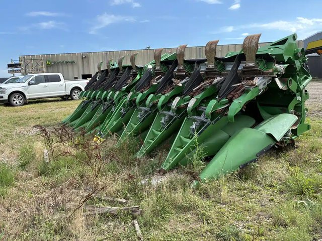 2024 John Deere C16F Nez - Maïs