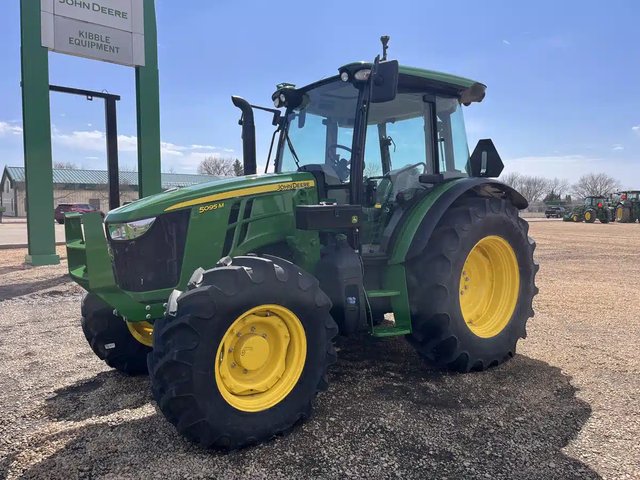 2025 John Deere 5095M Tracteur