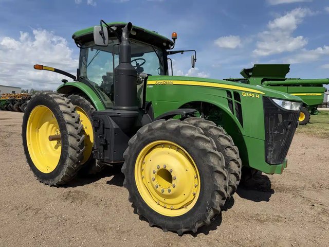 2017 John Deere 8245R Tracteur
