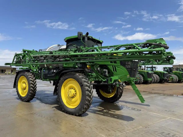 2024 John Deere 616R Arroseur - Automoteur
