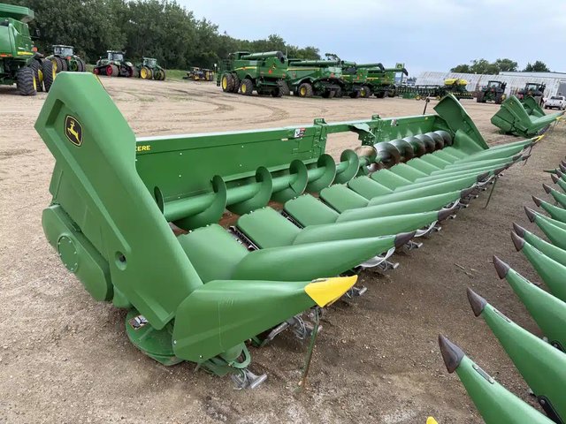 2024 John Deere C12R Nez - Maïs