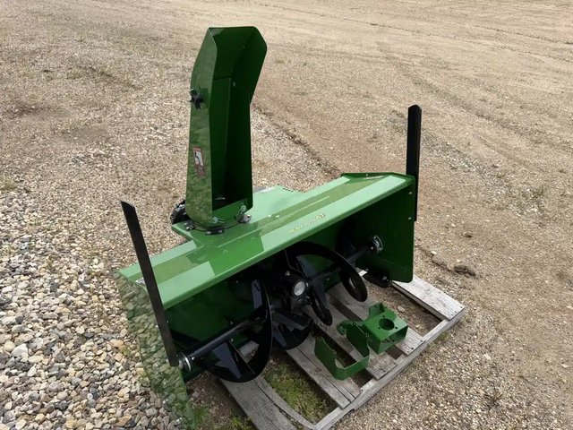 2021 John Deere 47 INCH Souffleur à neige