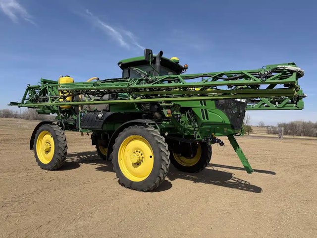 2021 John Deere R4038 Arroseur - Automoteur