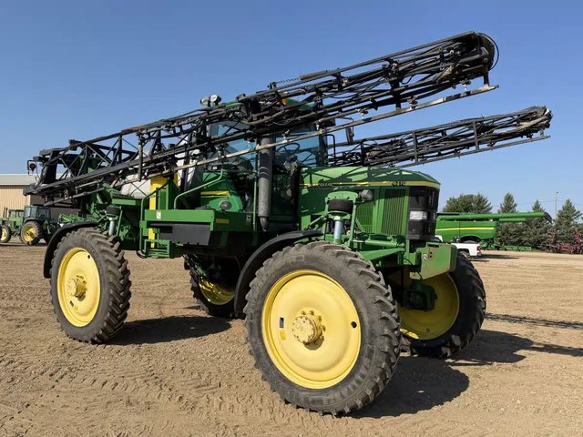 2003 John Deere 4710 Arroseur - Automoteur