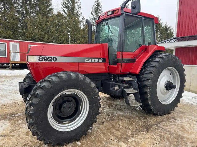 Case IH 8920 Tracteur