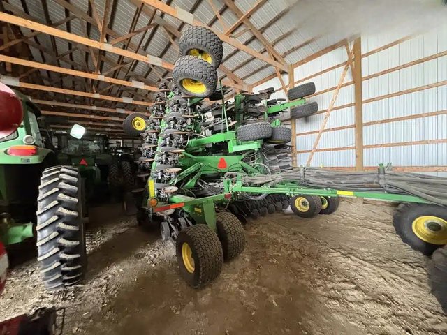 2016 John Deere 1890 Semoir à air