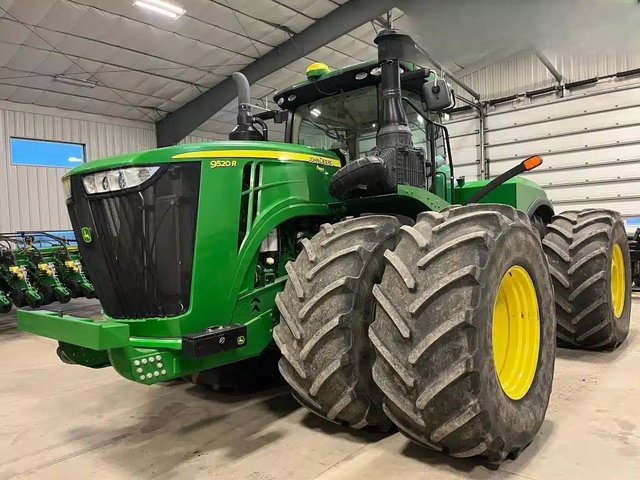 2015 John Deere 9520R Tracteur
