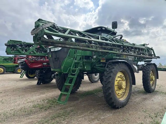2018 John Deere R4045 Arroseur - Automoteur