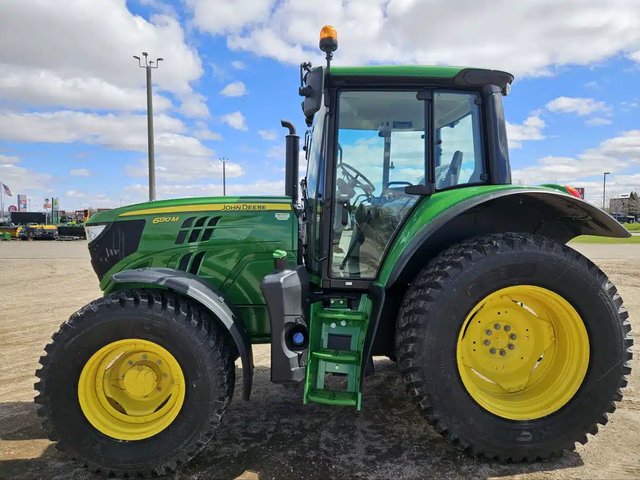 2023 John Deere 6130M Tracteur