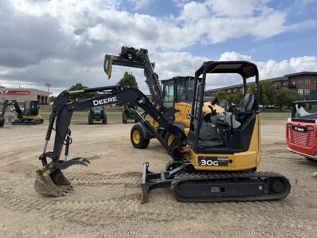 2021 John Deere 30G Excavatrice
