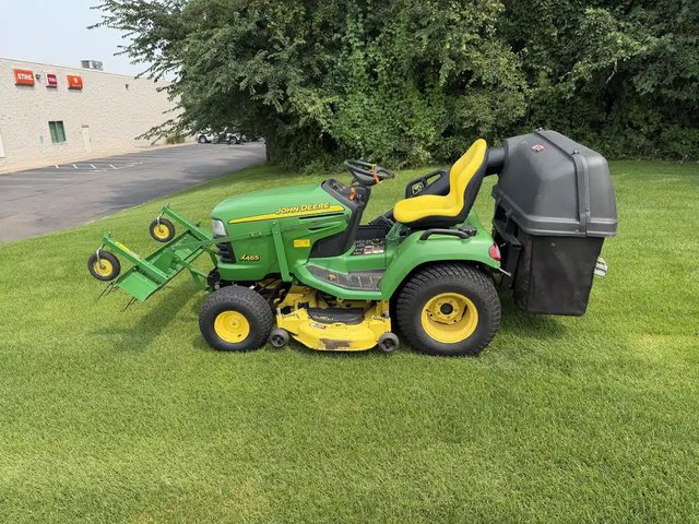 John Deere X465 Tracteur à pelouse