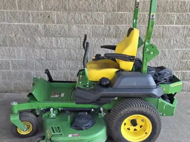 2021 John Deere Z730M Tondeuse à rayon de braquage zéro