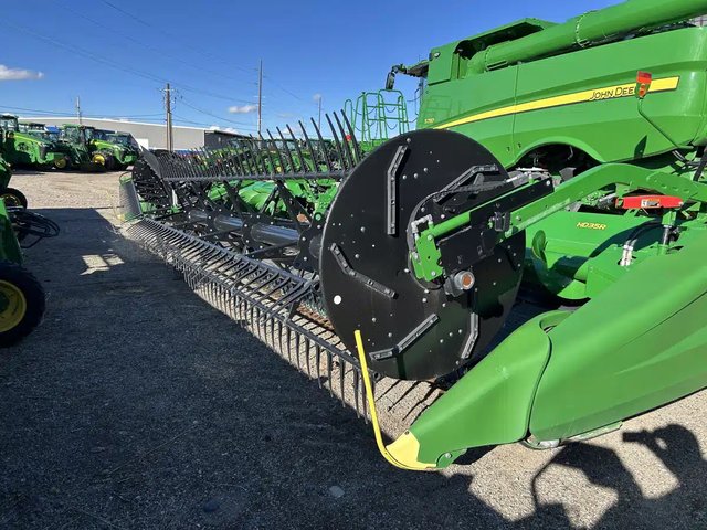 2023 John Deere HD35R Nez - Toile/Tapis