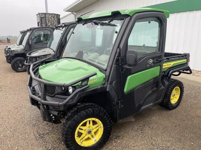 2023 John Deere XUV 835R Véhicule utilitaire