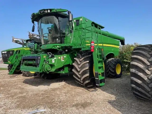 2024 John Deere S760 Batteuse