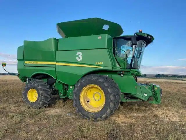2019 John Deere S780 Batteuse