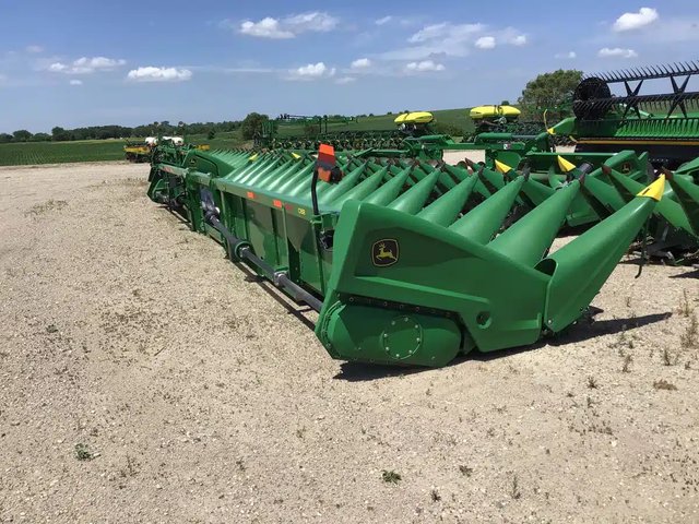 2021 John Deere C16R Nez - Maïs