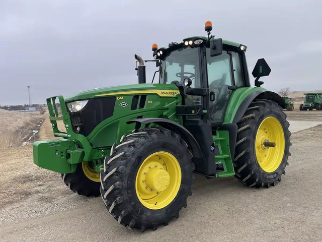 2025 John Deere 6155M Tracteur