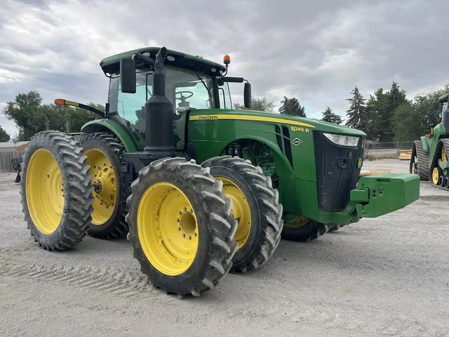 2017 John Deere 8245R Tracteur