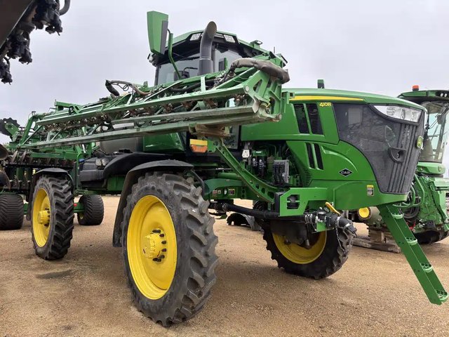 2022 John Deere 410R Arroseur - Automoteur